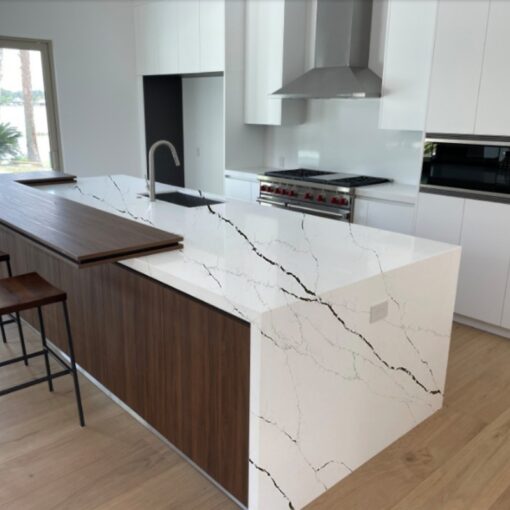 ⁦Quartz Surfaces Siena White⁩ - الصورة ⁦2⁩